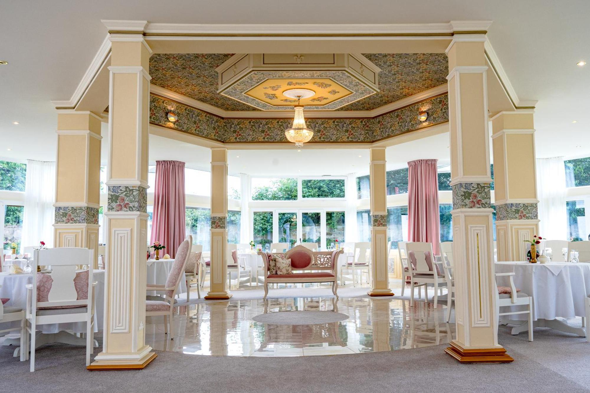 Schlosshotel Wilhelmsthal Calden Екстериор снимка