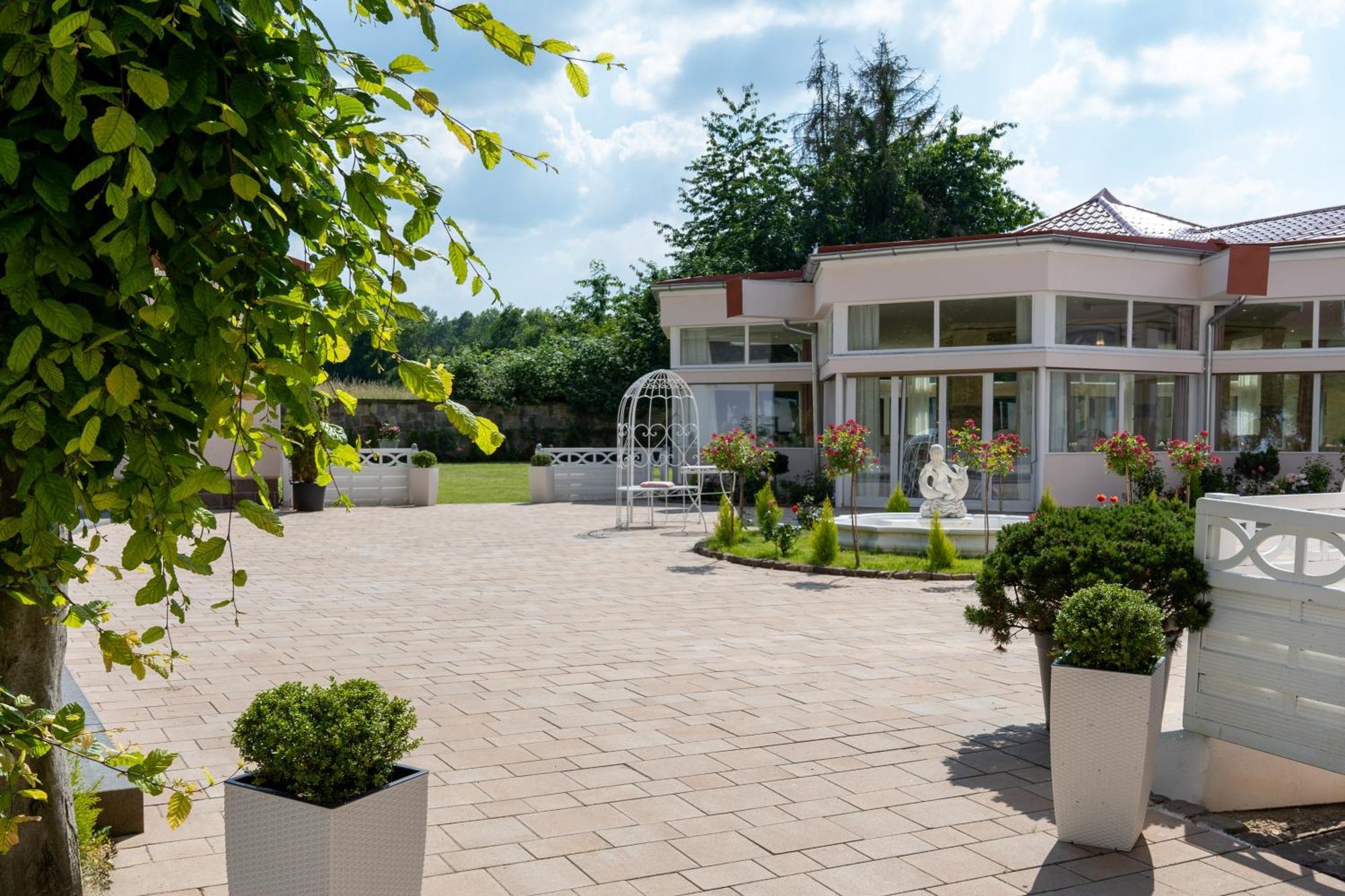 Schlosshotel Wilhelmsthal Calden Екстериор снимка